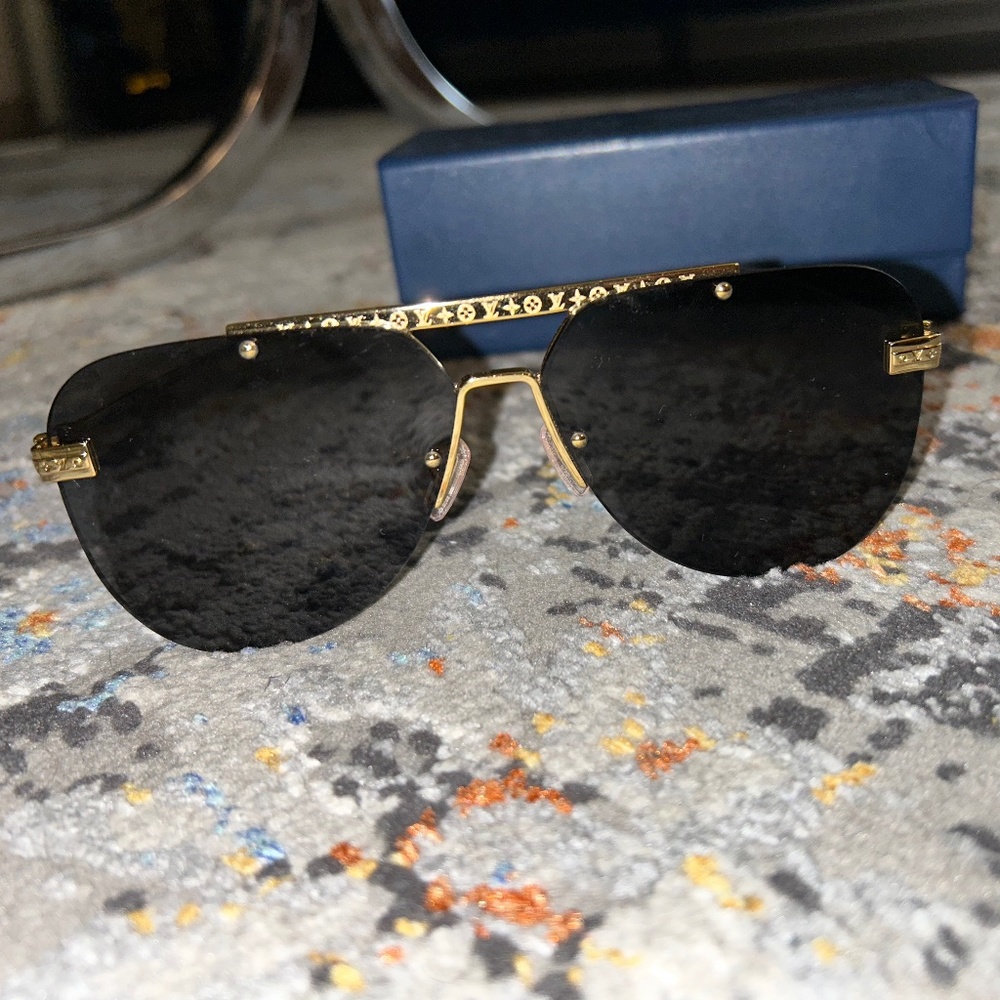 LV Ash Sunglasses